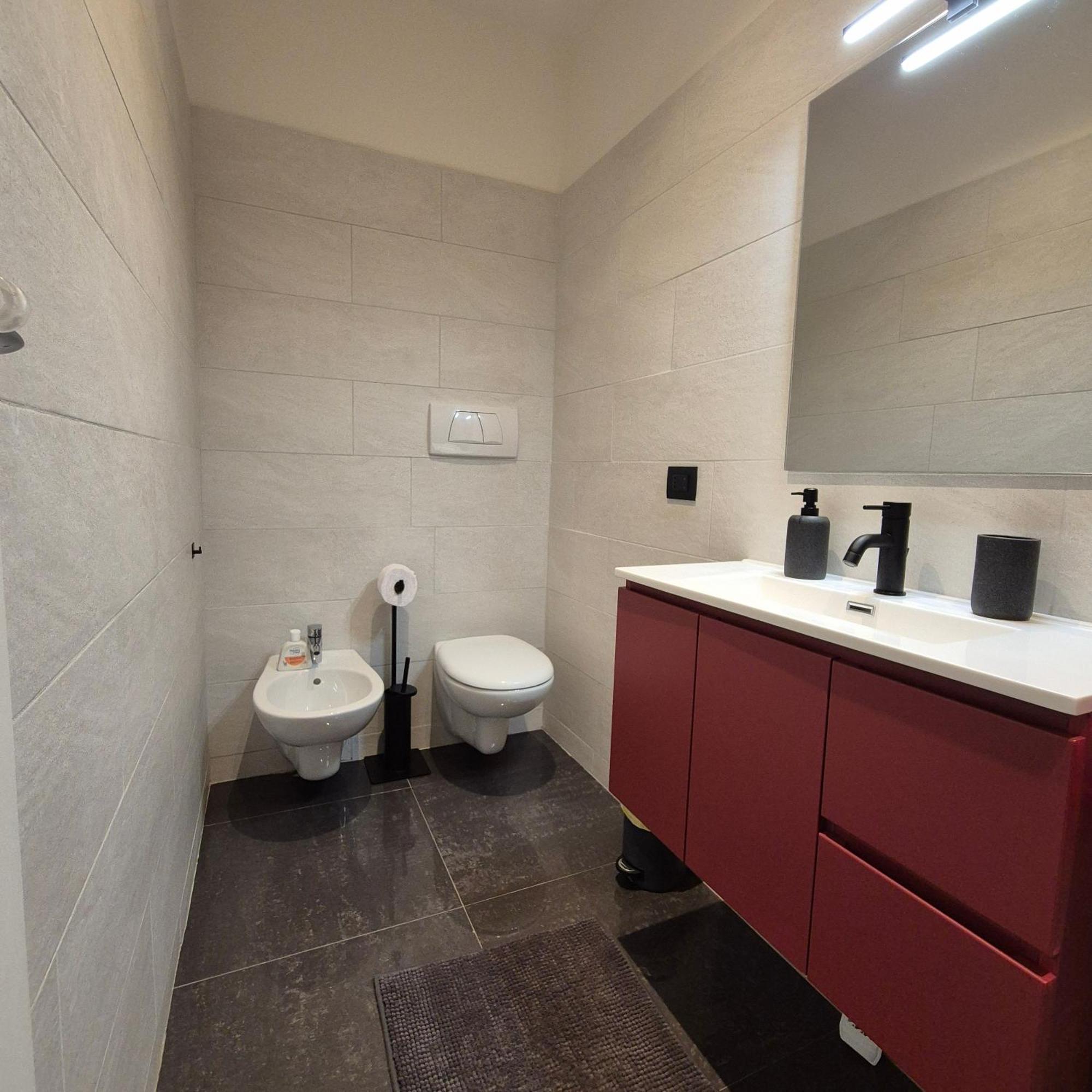 Apartamento Vista Mozzafiato Sulle Alpi Rovereto  Exterior foto